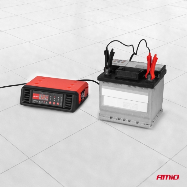 Стационарен цифров токоизправител 10A 6V 12V AMIO-04056 1бр.